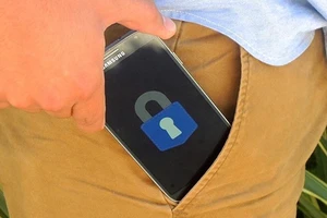 Cách khóa màn hình smartphone tự động