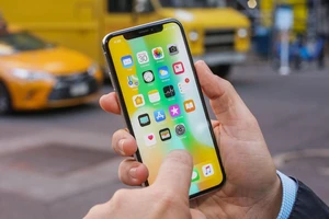 iPhone X giảm giá nhẹ sau Tết