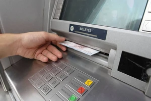 6 lỗi cần biết khi sử dụng thẻ ATM để tránh thiệt hại vào thân
