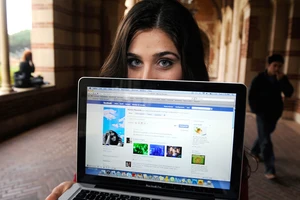 Đừng để mất tài khoản Facebook vì nhìn nhầm