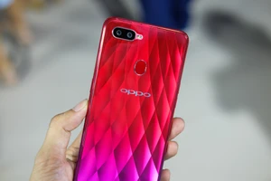 Sử dụng OPPO F9 trong 2 tiếng chỉ với 5 phút sạc