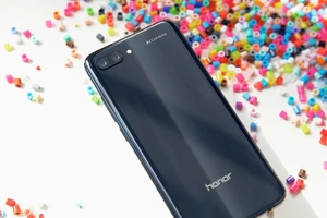 Oppo và Huawei bị phát hiện gian lận