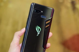 Asus ra mắt ROG Phone và hàng loạt thiết bị cho game thủ
