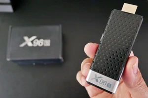 Thiết bị siêu nhỏ giúp biến TV thường thành TV thông minh