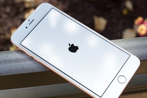 4 cách sửa lỗi iPhone bị treo logo 