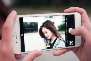5 ứng dụng camera tốt nhất cho iPhone năm 2020