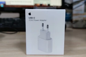 Có cần thiết phải mua sạc nhanh cho iPhone 12 series? 