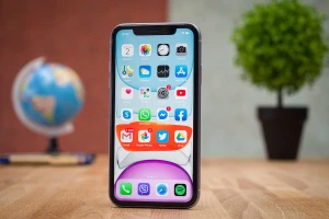 iPhone 11 giá chỉ còn 13,7 triệu đồng