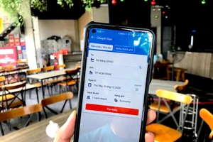 Cách đặt vé máy bay giá rẻ trên điện thoại