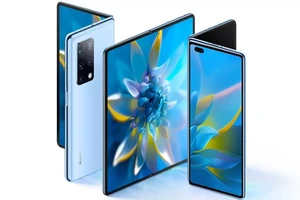 Huawei Mate X2 có giá ngang ngửa một chiếc ô tô đã qua sử dụng