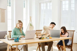 Lộ diện mẫu laptop siêu mỏng với thời lượng pin đến 22,5 tiếng