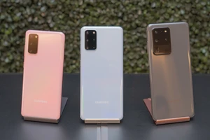 Hãng nào đang dẫn đầu thị trường smartphone trong quý 1 năm 2021?