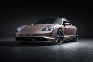 Mẫu ô tô điện siêu sang bị thu hồi hàng loạt