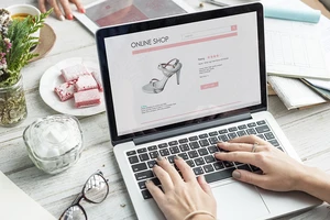 Chuyên gia gợi ý 5 cách giúp bạn không bị mất tiền khi mua hàng online