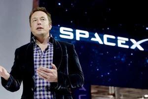 Sau Tonga, Elon Musk tiếp tục cung cấp Internet cho Ukraine