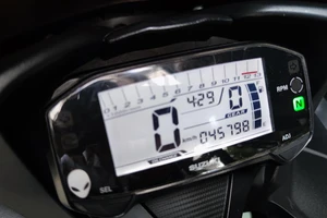 Cách rút xăng xe máy, ô tô đúng cách