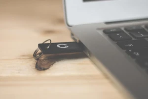 37,6% người dùng Việt Nam bị tấn công thông qua USB