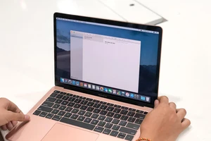 MacBook Air M1 giảm giá 7 triệu đồng