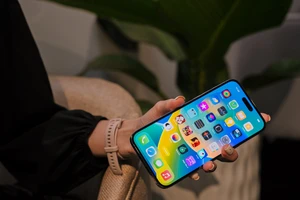 Vì sao iPhone 14 Pro Max tăng giá trở lại? 