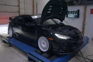 ‘Phù phép’ mang AWD lên Honda Civic Type R chỉ với 100.000 USD