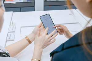 6 mẫu điện thoại Samsung giá rẻ đáng mua nhất hiện nay