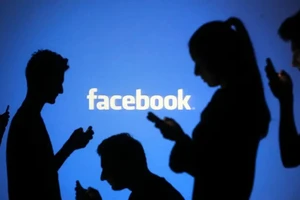 Facebook bị sập trên toàn cầu