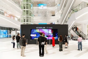 Tin công nghệ 30-6: Trải nghiệm không gian nghệ thuật tương tác đa giác quan