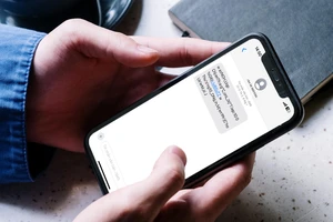 Tin công nghệ 5-7: Người dùng iPhone nên làm điều này để tránh bị tấn công SMS