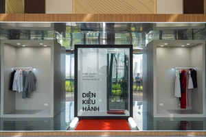 Khi tủ quần áo cũng được tích hợp công nghệ thông minh