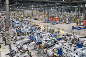 Vingroup lập công ty 1.000 tỉ để phát triển người máy