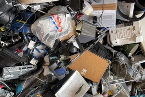 Làn sóng rác thải điện tử gia tăng đe dọa sức khỏe và môi trường