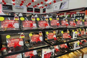 Tin công nghệ 19-7: Apple gây sức ép buộc Samsung và LG giảm giá linh kiện