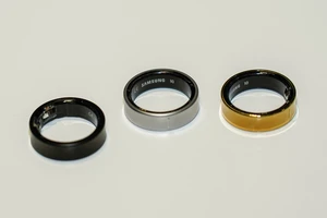 Samsung nói gì về vấn đề phồng pin trên Galaxy Ring?