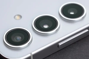 7 phụ kiện điện thoại giá rẻ bạn không nên phí tiền mua