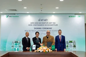 Lời giải cho bài toán sản xuất hàng loạt robot hình người tại Việt Nam