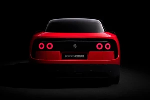 Xe điện đầu tiên của Ferrari lộ diện với dấu ấn thiết kế từ cựu giám đốc Apple