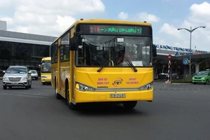 Sau chiến dịch vỉa hè, người đi xe buýt tăng