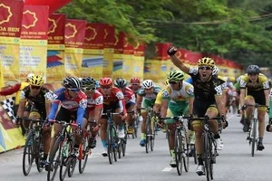 Tay đua Pháp Loic đoạt chiến thắng tại Đồ Sơn