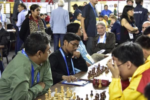 Quang Liêm tiếp mạch thắng, Việt Nam lên hạng 9 tại Olympiad