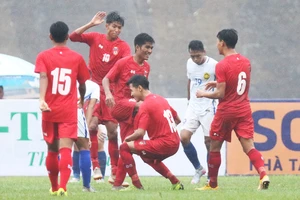 Myanmar bất ngờ loại Malaysia, gặp Việt Nam trận tranh vô địch