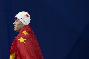 Kình ngư Sun Yang dọa kiện tờ báo Anh vì cáo buộc doping