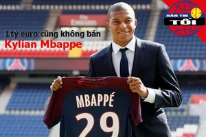 1 tỉ euro cũng không bán Mbappe, Schalke sa thải HLV Tedesco