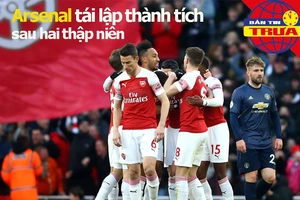 Arsenal tái lập thành tích sau 20 năm, 'Vua đất nện' trở lại