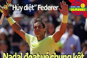 'Hủy diệt' Federer, Nadal vào chung kết; Neymar... điêu đứng