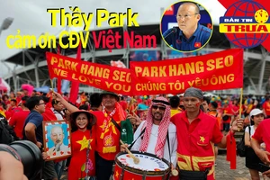 Thầy Park cảm ơn CĐV Việt Nam; Son Heung-min thoát thẻ đỏ