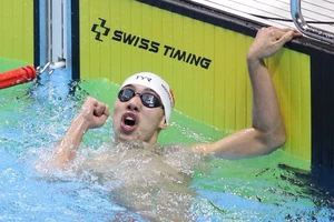 Phá kỷ lục SEA Games, Huy Hoàng vượt luôn chuẩn A Olympic