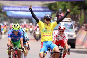 Tay đua Nguyễn Tấn Hoài: Nhất tiễn hạ song điêu