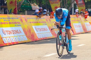'Độc cô cầu bại' Loic thống trị đường đua cá nhân tính giờ
