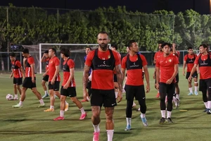 Tám ngày chờ đợi càng khiến Malaysia nhụt chí