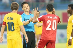 Trọng tài bắt chính trận Malaysia - Việt Nam từng cầm còi tại V-League